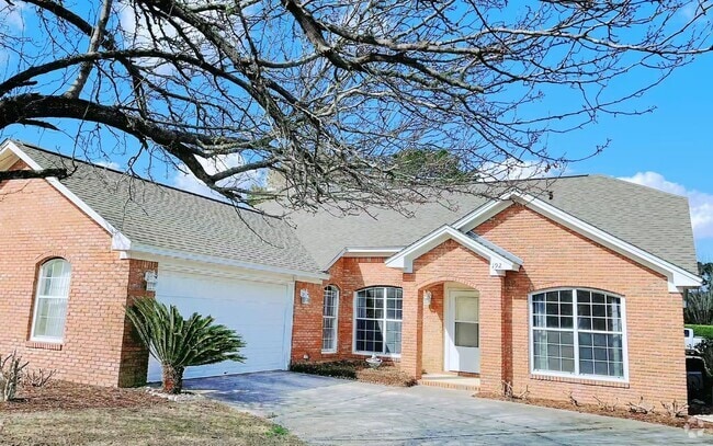 Building Photo - 192 Sugar Plum Dr Rental