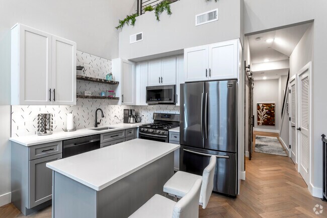 2 BR, 2 BA - 1,247 SF - Harding's Court