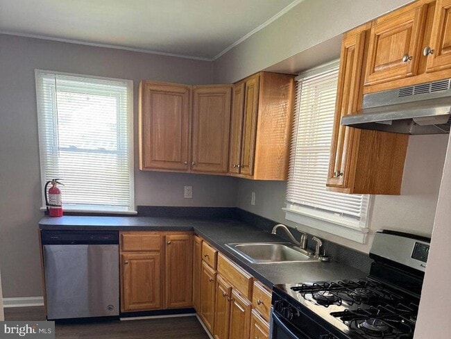 Photo - 108 Ogg Ave