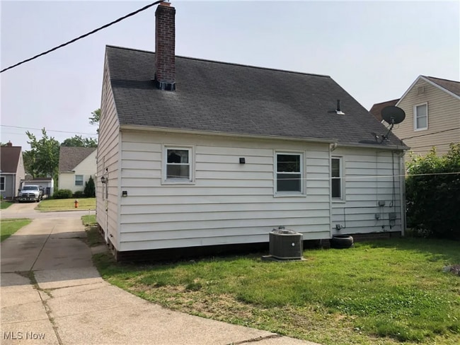 Photo - 12805 Oakview Blvd
