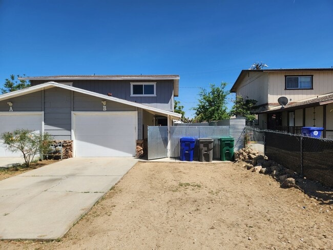 Photo - 6439 Camarilla Ave Unidad B