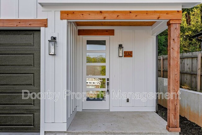 Photo - 432 Wayne Ave