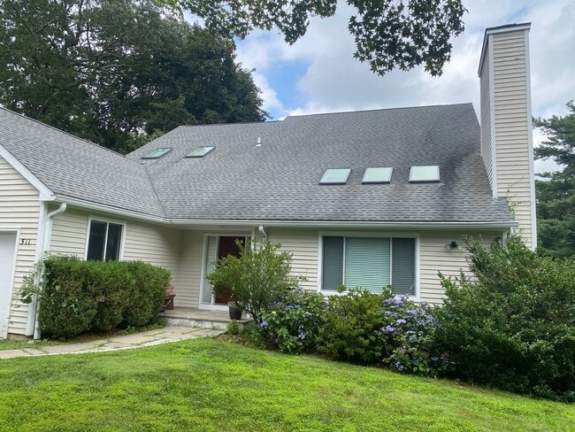 Photo - 511 Scofieldtown Rd