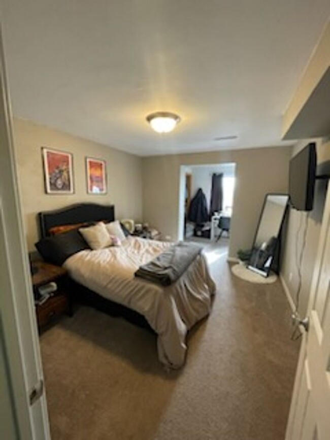 Photo - 204 W Seerley Blvd Apartment Unit 1