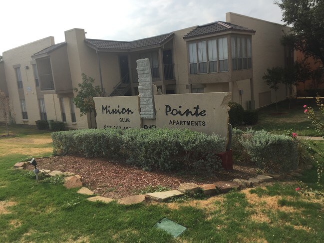 Mission Pointe Club Apartments