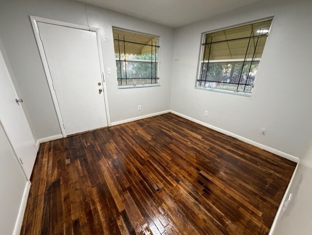 Photo - 1727 Campus St