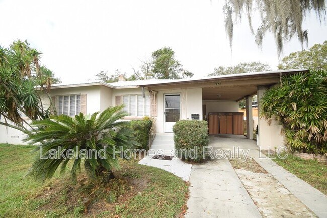 Photo - 3115 Buckingham Ave