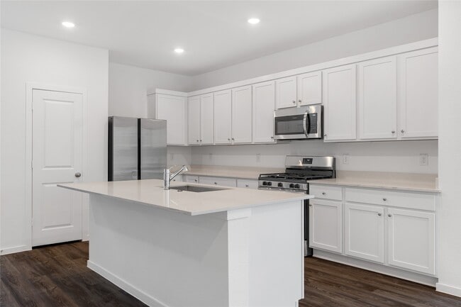 Photo - 5307 Sleepy Fox Ln