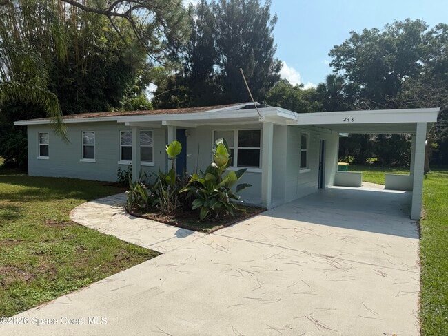 Building Photo - 248 Laurel Oak St