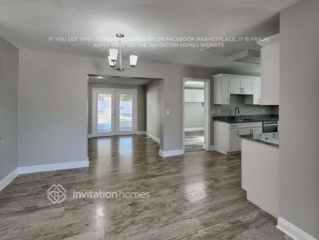 Photo - 909 Skyview Dr