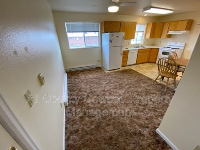 Photo - 509 E Curtis St Unidad Apt. 204