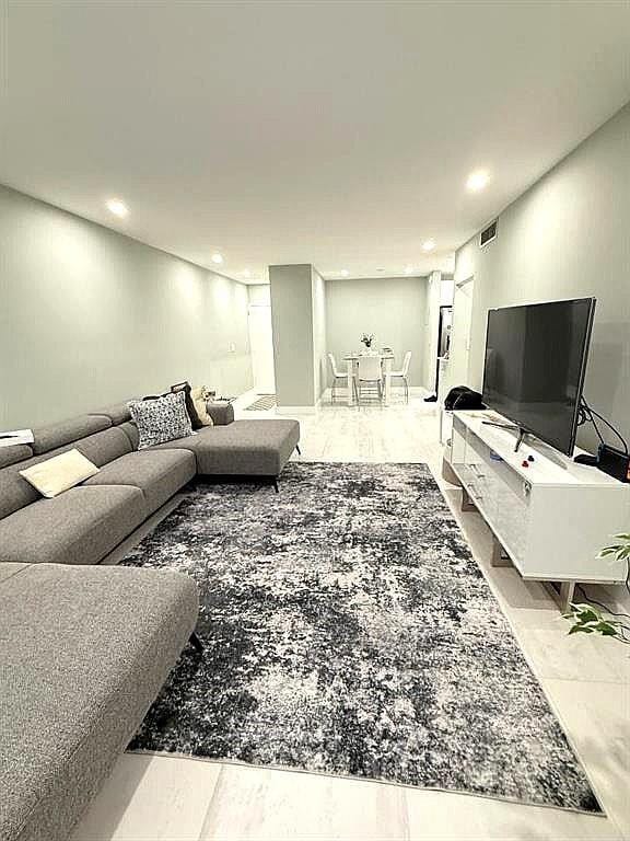 Photo - 2191 NE 68th St Unit 403