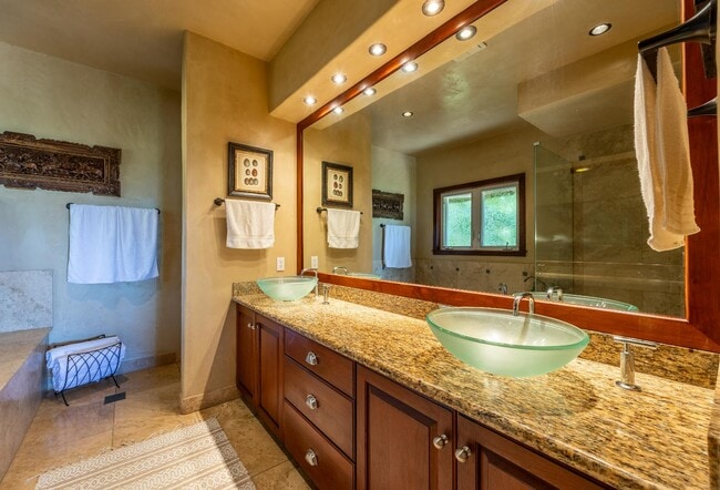 Photo - 250 Amakihi Way