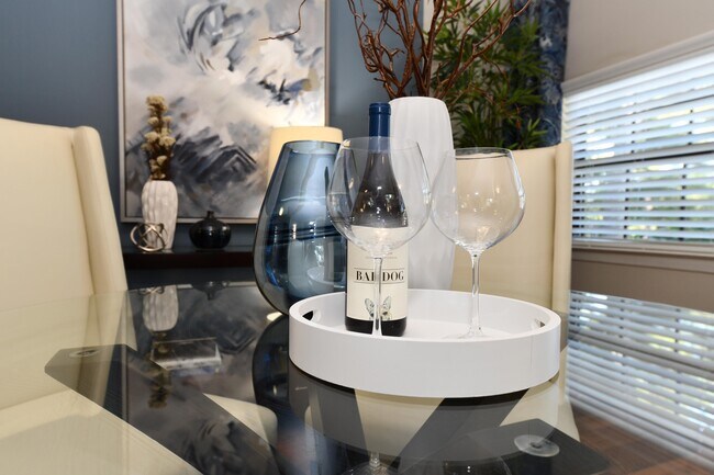 Dining area decor