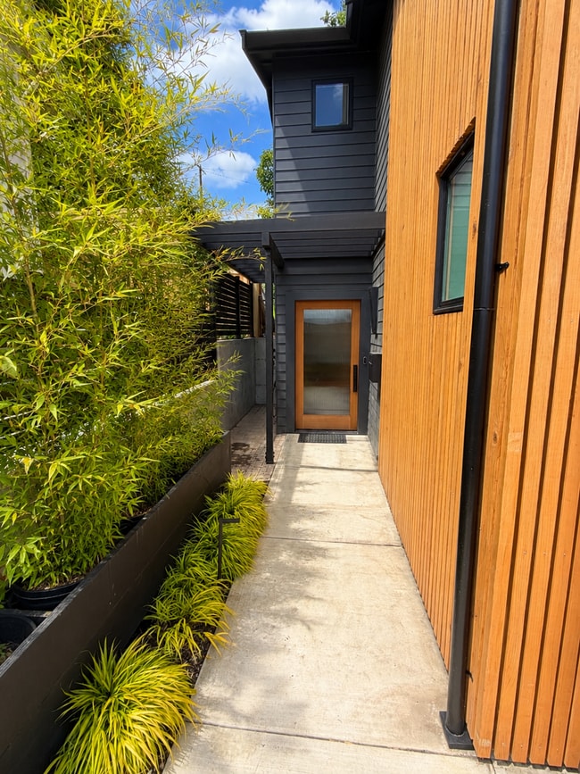 Photo - 3421 34th Ave SW