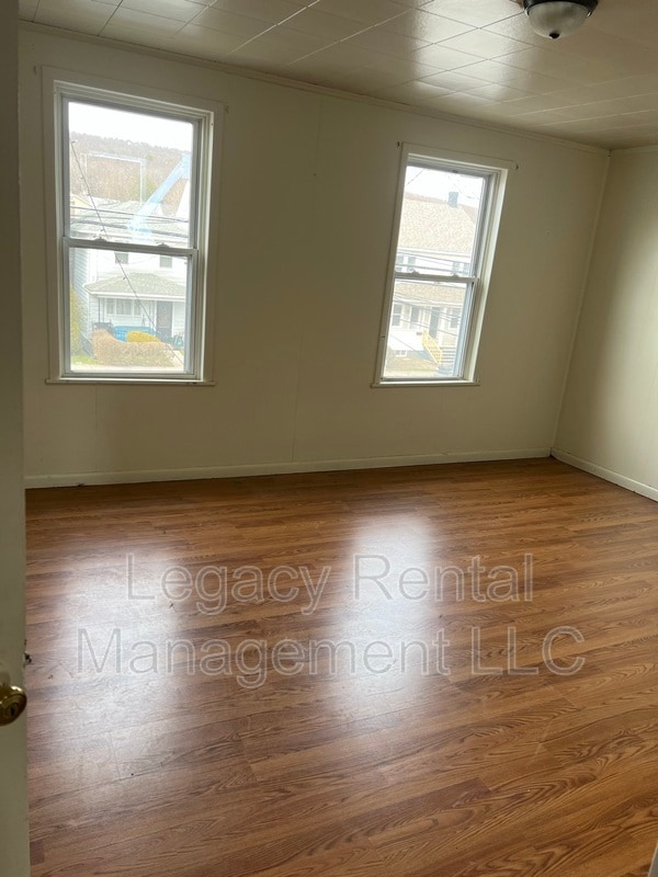 Photo - 4-6 Broad Street - 2A