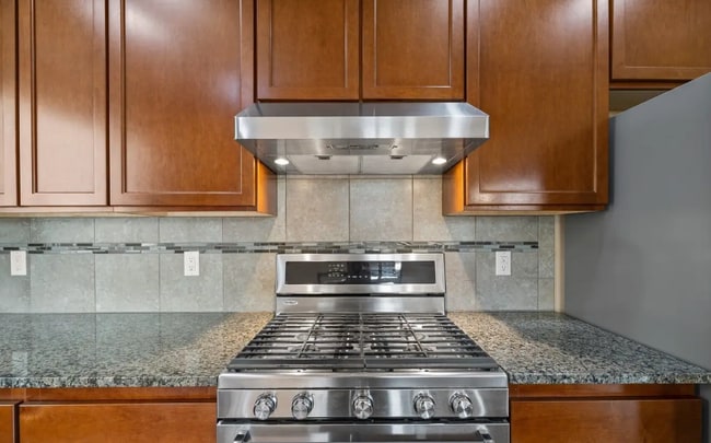 Photo - 4716 167th St SW