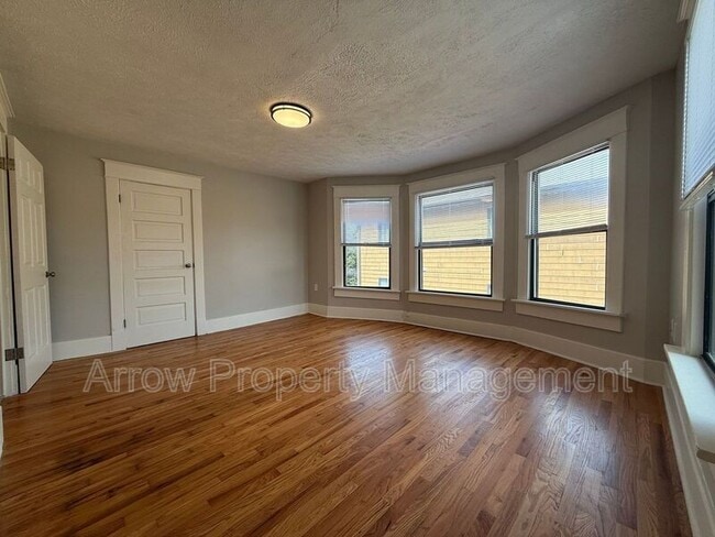 Photo - 2727 P St Unit 2