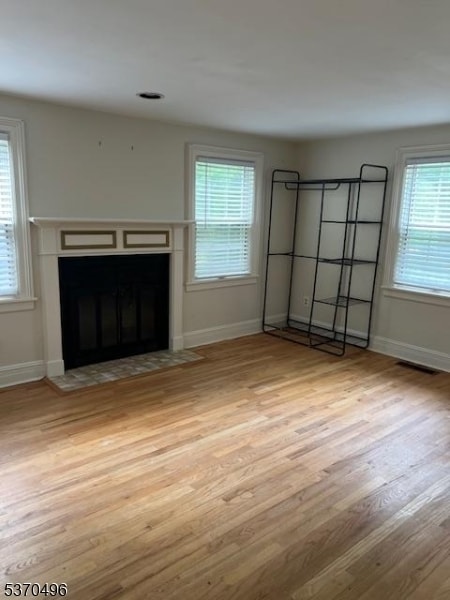 Building Photo - 718 Somerset St Unit 718 Rental