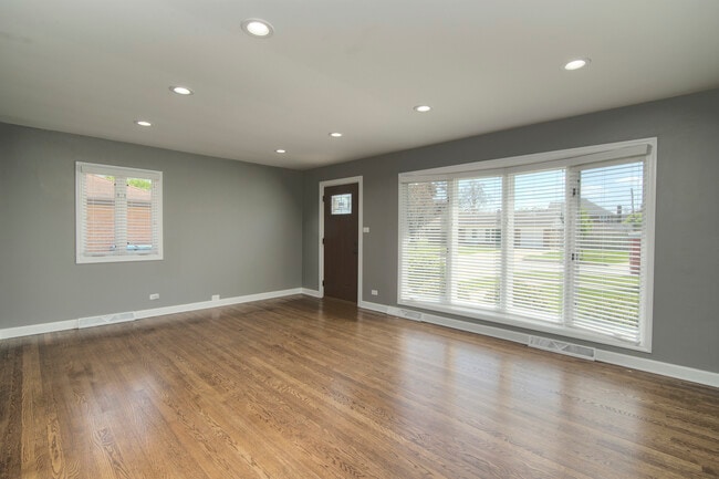 Photo - 367 W Fremont Ave