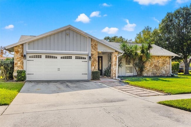 Building Photo - 6701 Leeward Isle Way