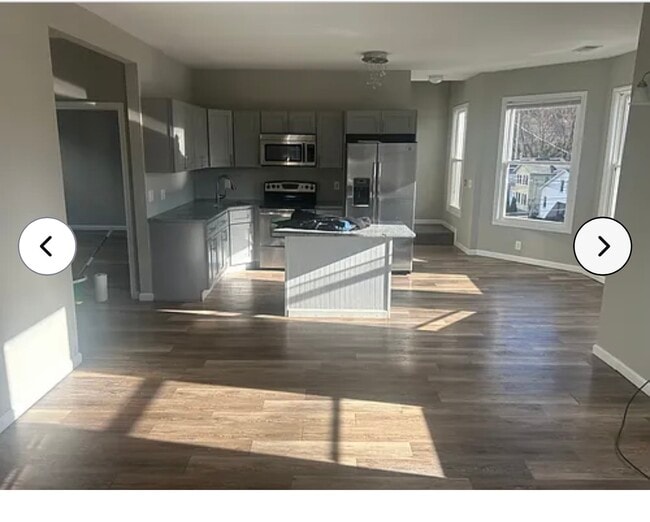 Building Photo - 143 S Cliff St Unit Adlis Zusi