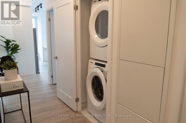 Photo - 286 Main St Unité 715