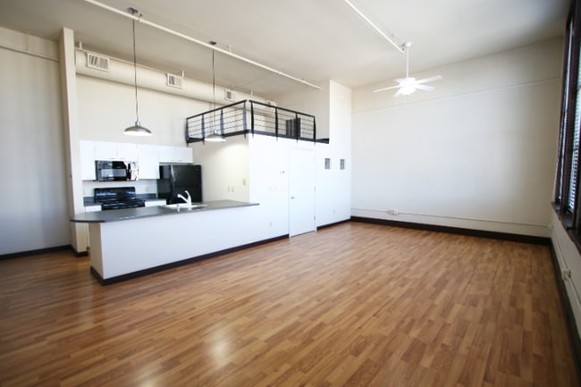 Photo - 301 Central Ave NE Ave Unit 301