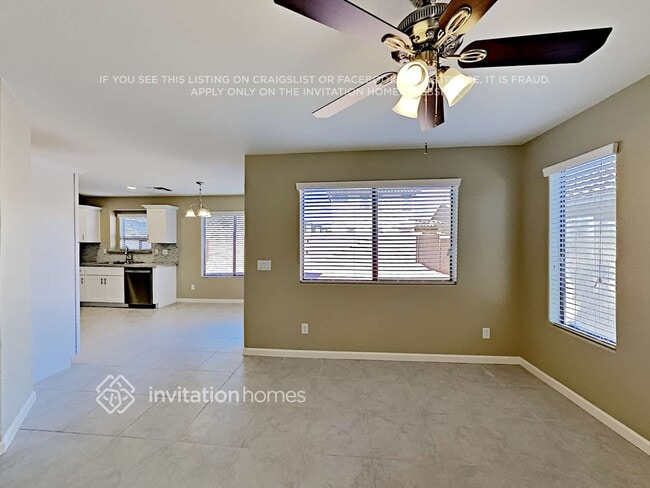 Photo - 16152 W Moreland St