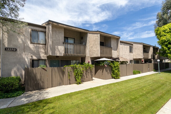 Spring Tree Apartments