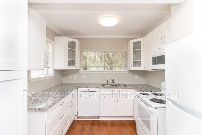 Building Photo - 727 Talley Rd