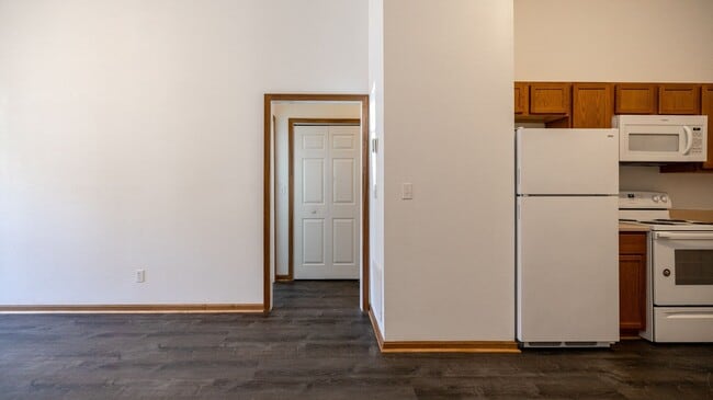 Photo - Pinnacle Heights Apartments