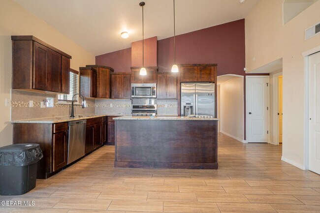 Photo - 12897 Nidd Ave