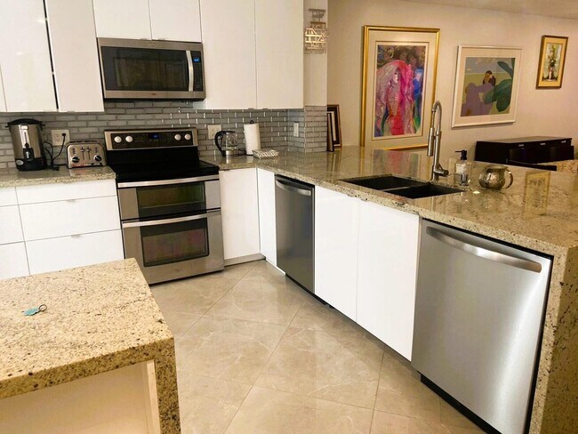 Photo - 7810 Lago del Mar Dr