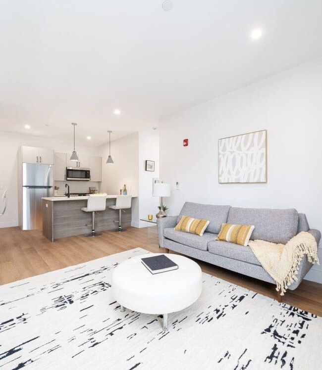 Building Photo - 545 M.L.K. Drive Unit 220