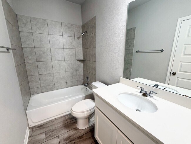 Photo - 3 bedroom, 2 bath home for lease