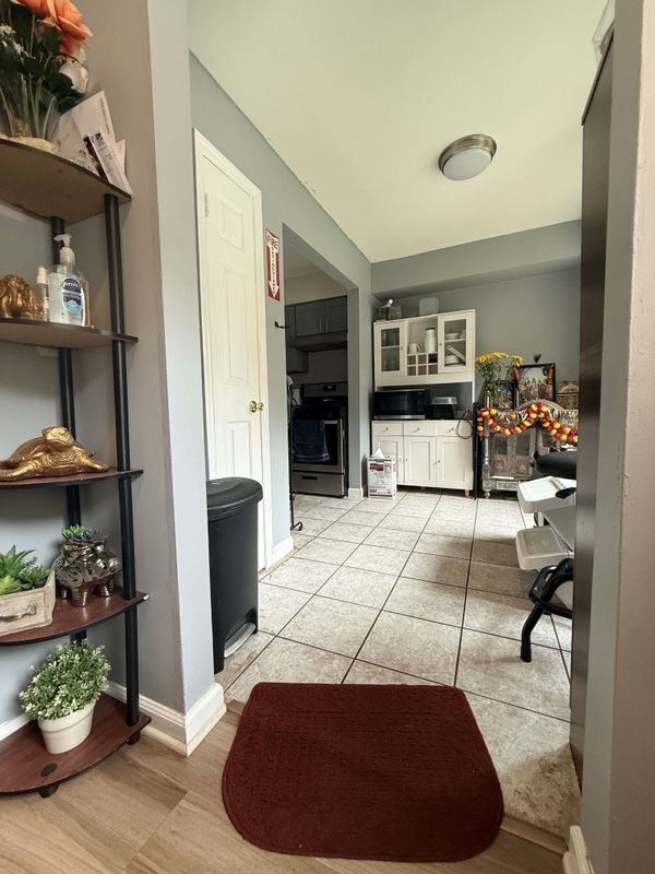 7 Hoffman Ct