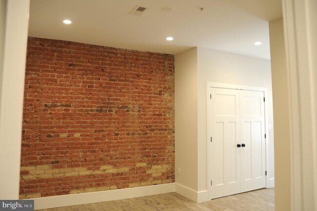 Photo - 1636 Argonne Pl NW Unit 2