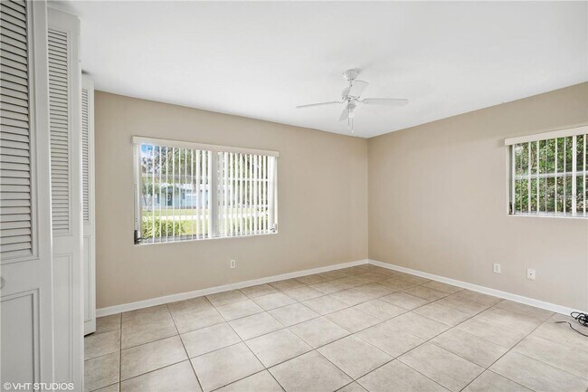 Photo - Well Kept Home in Madison Park - SUBLEASE