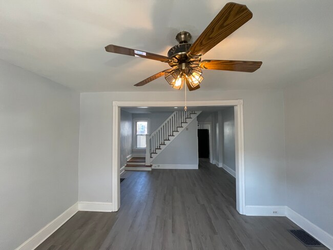 Photo - 417 N Rodney St