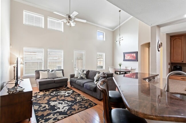 Photo - 1173 Landon Ln