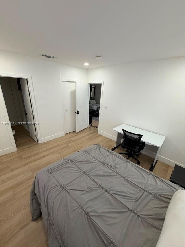 Photo - 1884 SW 16th St Unit Room