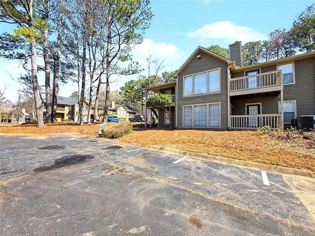 Photo - 1702 Country Park Dr