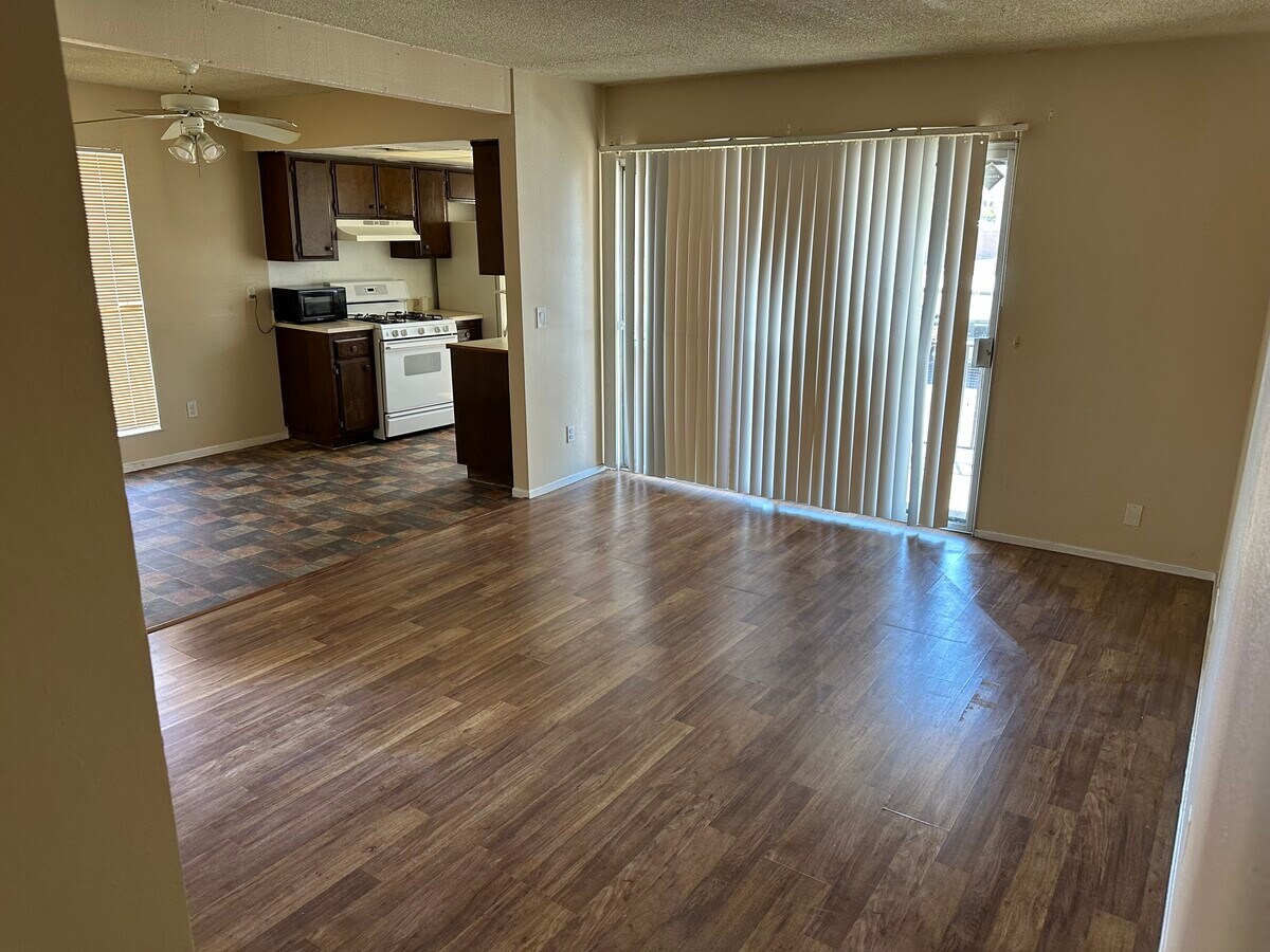 Photo - 1405 Vegas Valley Dr Unit 0