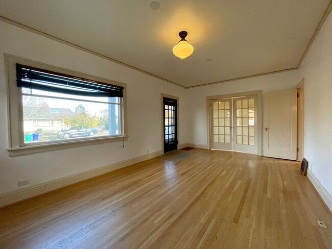 Photo - Gorgeous 1920s Bungalow in St John with Fenced Yard, Washer/Dryer Included