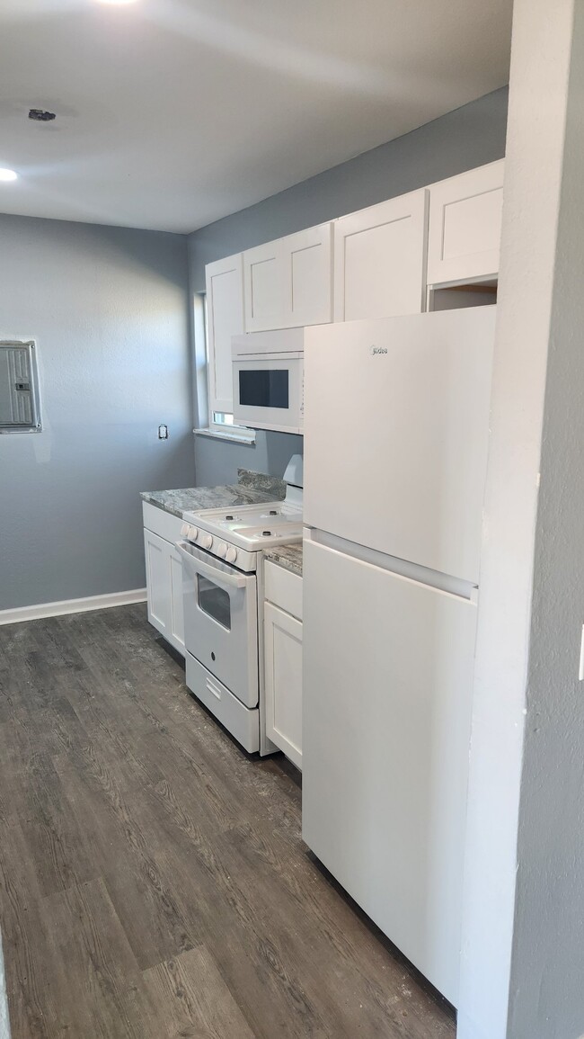 Photo - 219 Leon St Unit 33
