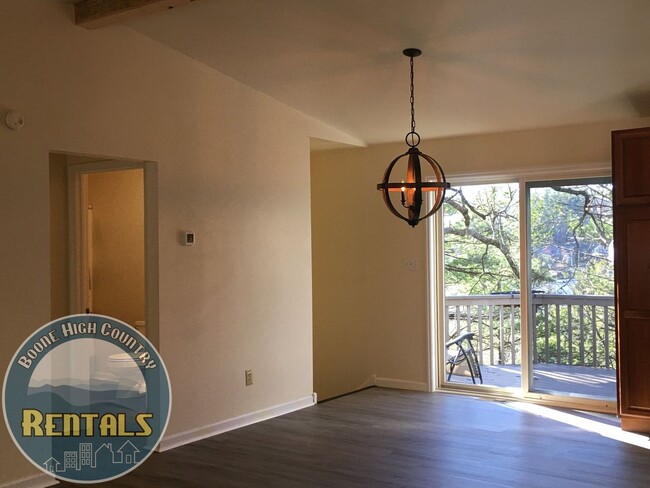 Photo - Spacious Home In Blowing Rock