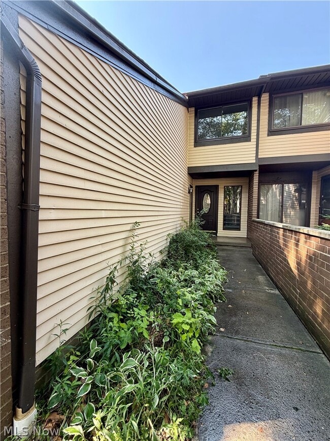 Photo - 4471 Habersham Ln S Unit 186