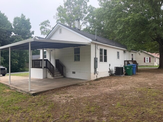 Photo - 307 Arey Ave