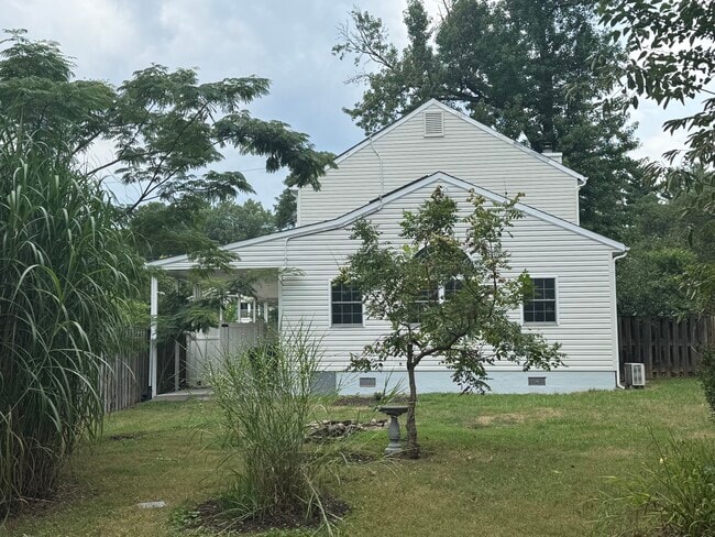 Photo - 8401 Potomac Ave